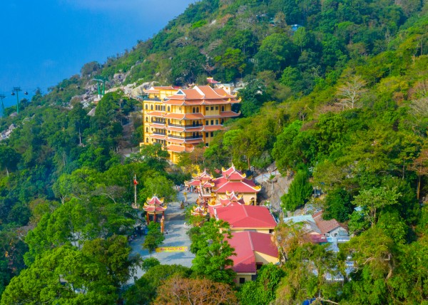 Du xuân núi Bà Đen dịp Tết Nguyên đán, khám phá nhiều trải nghiệm mới độc đáo