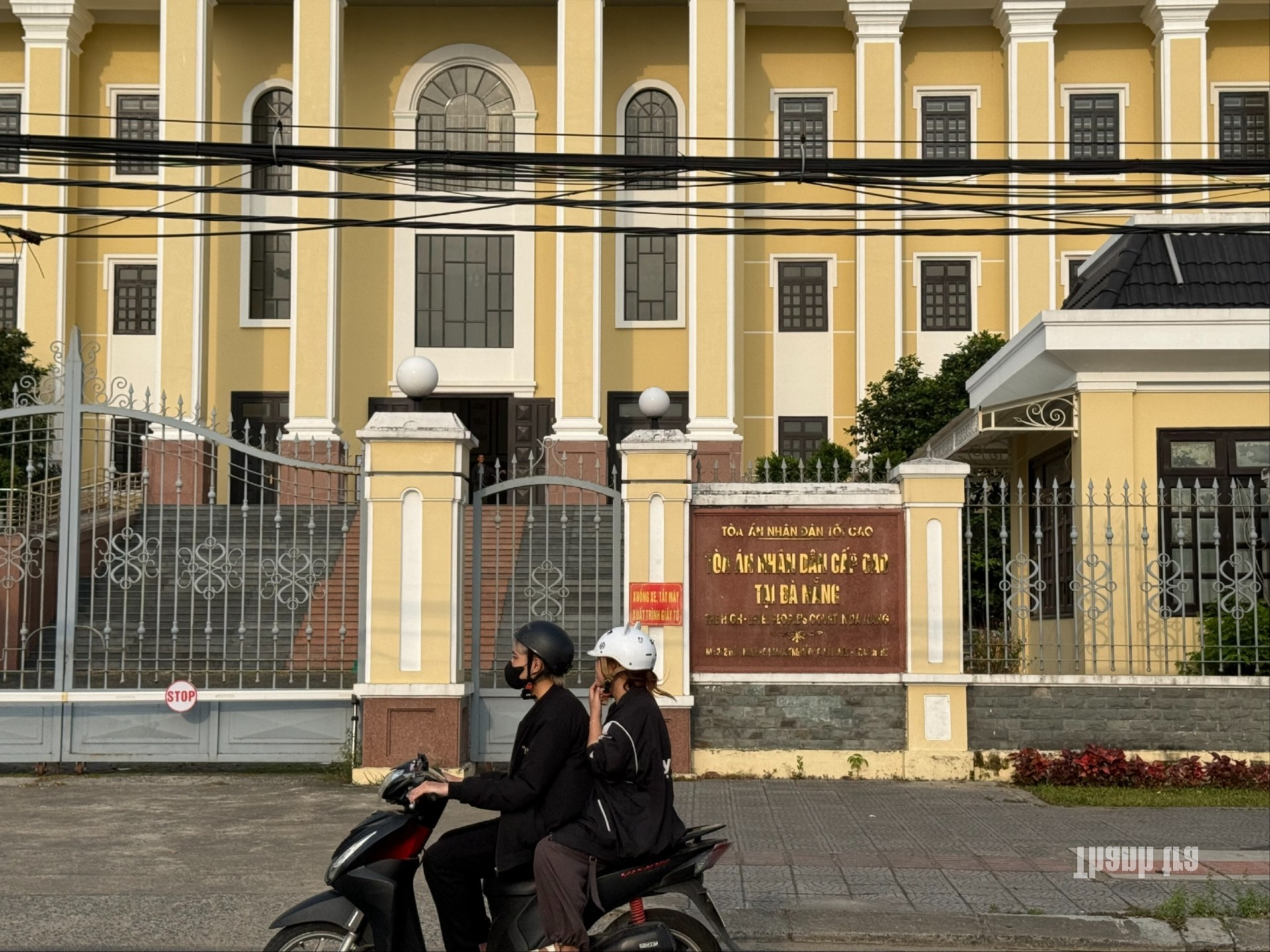 Một thẩm phán từ chối nhận hối lộ trong đại án chạy án ở TAND Cấp cao Đà Nẵng