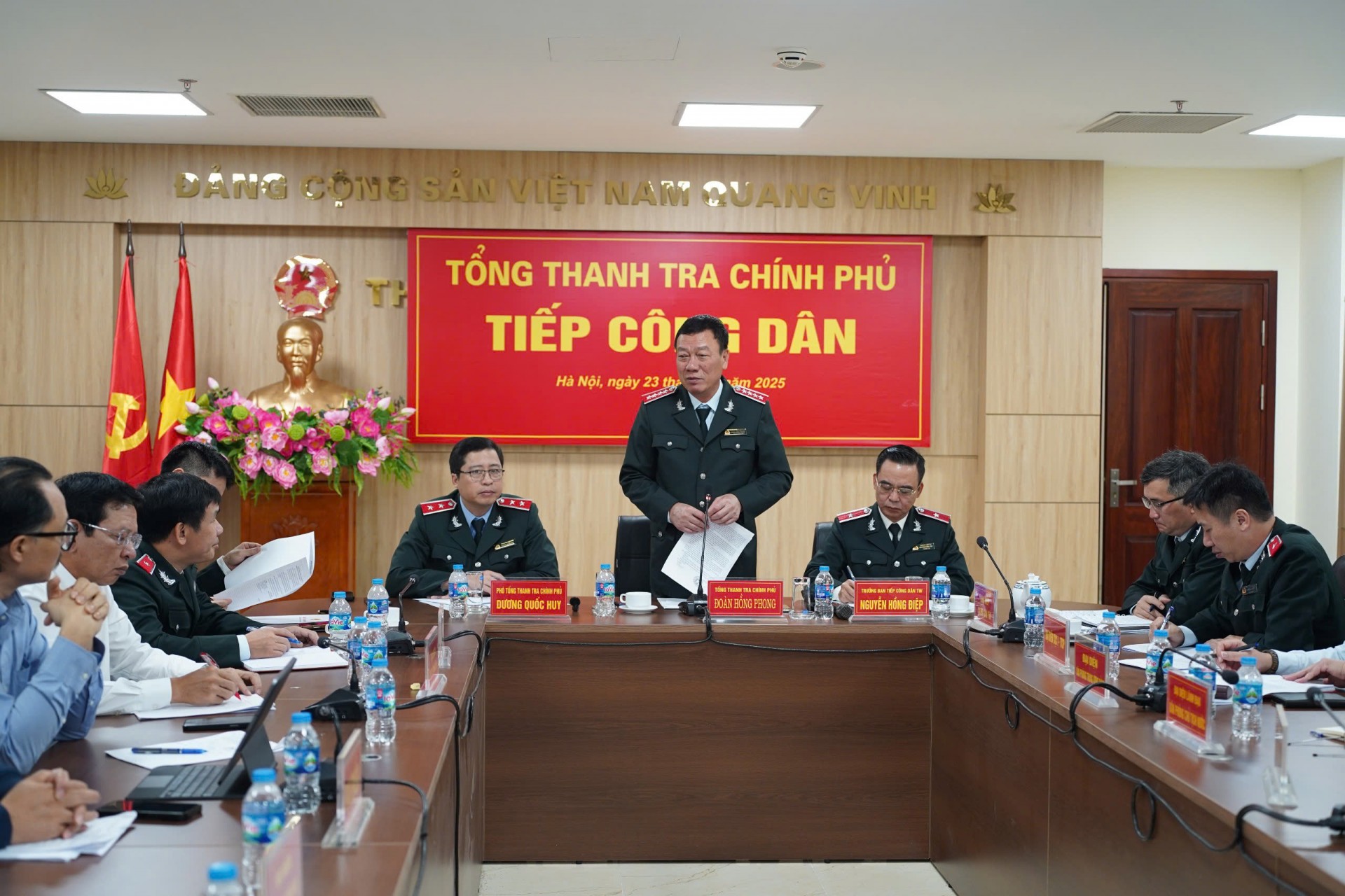 Tổng Thanh tra Chính phủ Đoàn Hồng Phong tiếp công dân định kỳ tháng 10