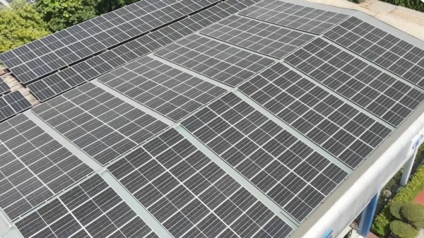 EVNNPC: Điện mặt trời mái nhà mang lại nhiều lợi ích cho khách hàng