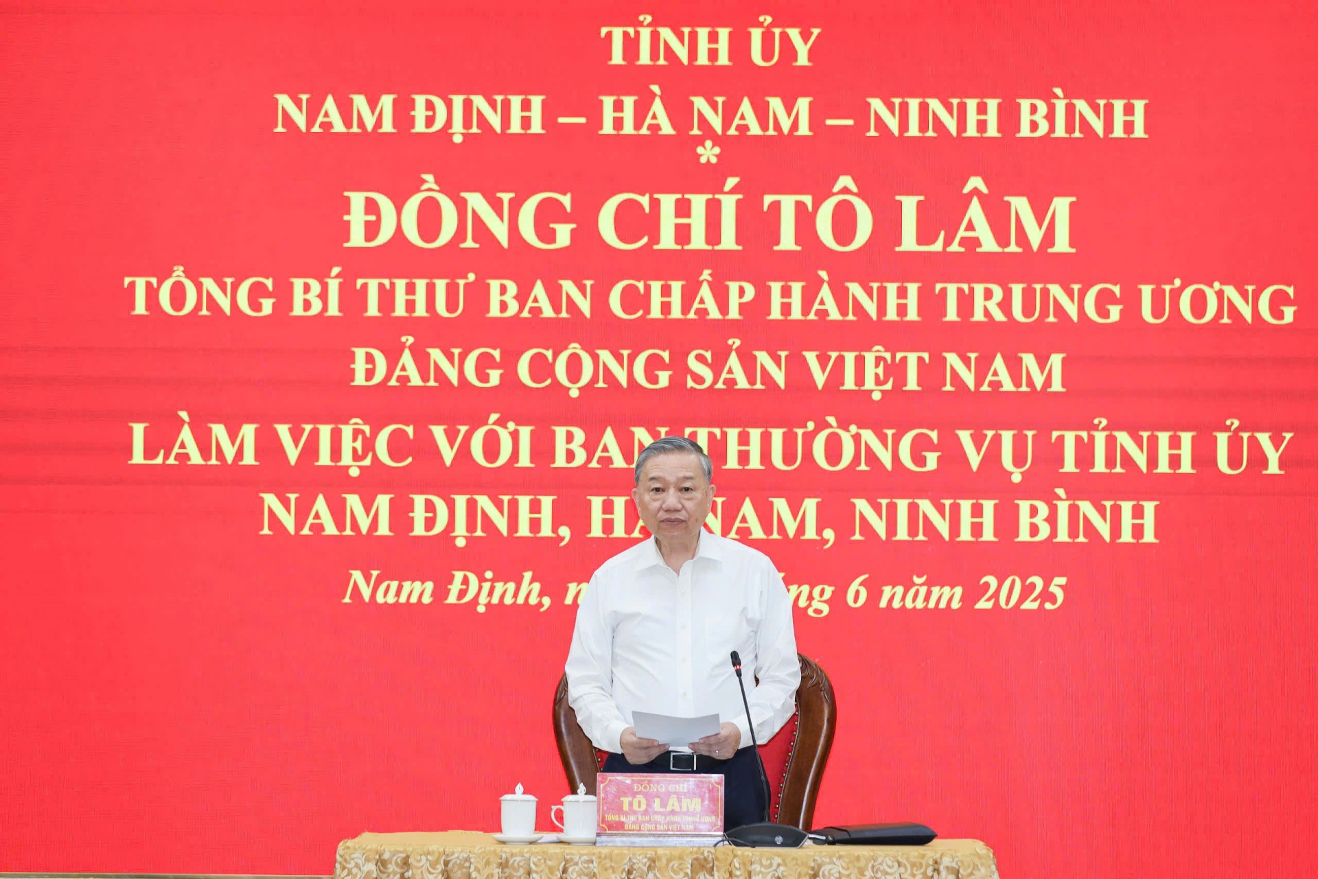 Thúc đẩy sáp nhập 3 tỉnh thành tỉnh Ninh Bình, Tổng Bí thư Tô Lâm làm việc với lãnh đạo Hà Nam, Nam Định, Ninh Bình