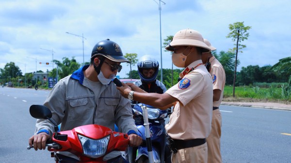 Công an tỉnh Tuyên Quang: Cao điểm tuần tra, kiểm soát, xử lý vi phạm theo chuyên đề