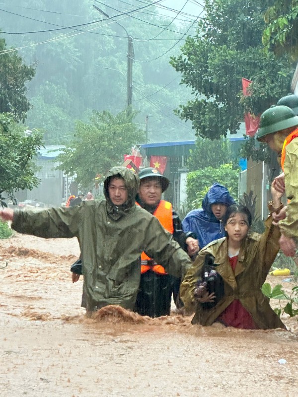 Thủ tướng chỉ đạo khẩn trương khắc phục hậu quả mưa lũ tại tỉnh Điện Biên