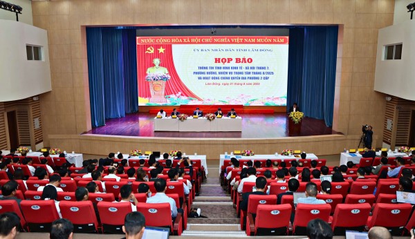 Lâm Đồng: Hệ thống chính trị của 124 xã, phường, đặc khu đã triển khai ổn định