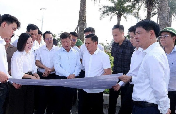 Ninh Bình: Kiểm tra các khu công nghiệp, chỉ đạo tháo gỡ khó khăn cho doanh nghiệp