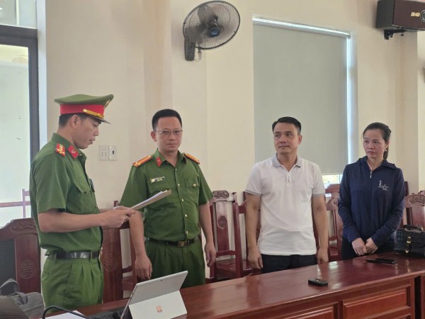 Thanh Hóa: Một Hiệu trưởng và giáo viên bị khởi tố về tội giả mạo trong công tác