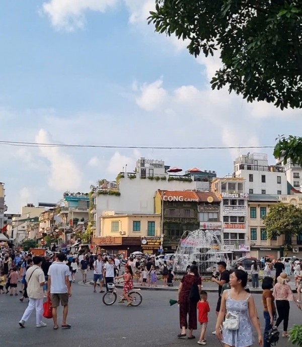 Hà Nội: Cấm các phương tiện trên một số tuyến phố trong 4 ngày