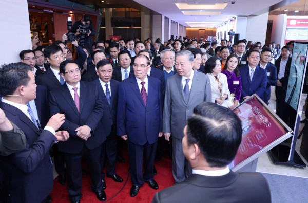 Agribank - Tiên phong đổi mới sáng tạo, chuyển đổi số để phát triển bền vững