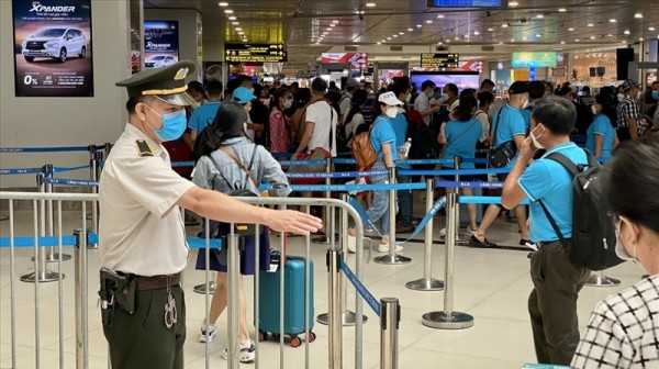 Thẩm quyền xử phạt vi phạm hành chính của Thanh tra Cục HKVN và Thanh tra Cảng vụ hàng không