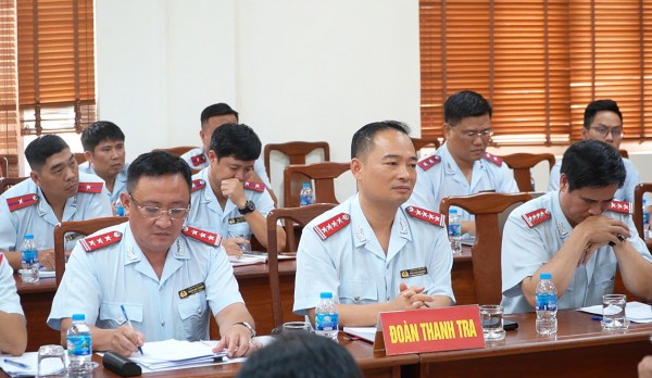 Có được làm việc trực tuyến, ngoài giờ với đối tượng thanh tra không?