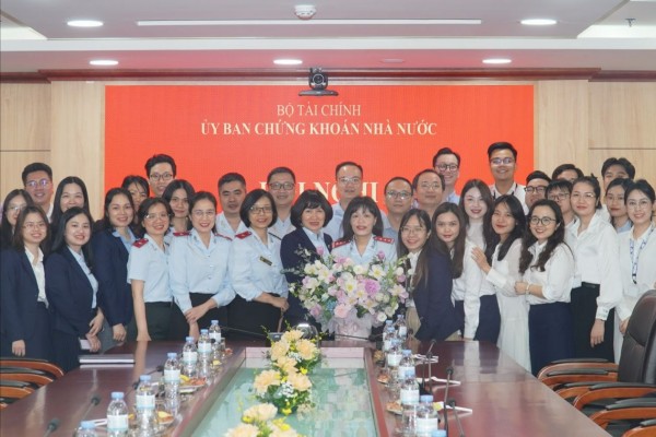 Thanh tra Ủy ban Chứng khoán Nhà nước triển khai 8/18 đoàn thanh tra theo kế hoạch