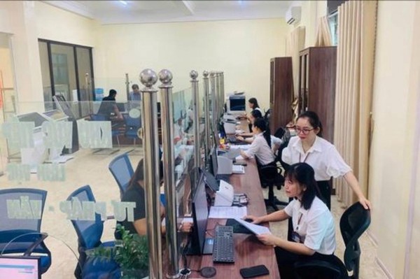 Lào Cai kiểm tra đột xuất về chấp hành kỷ luật công vụ