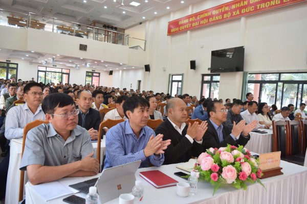 Không chỉ lắng nghe, mà còn hành động cụ thể, kịp thời, đúng trọng tâm - đúng thẩm quyền