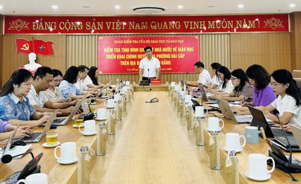 Đoàn công tác Bộ Giáo dục và Đào tạo kiểm tra tại Cao Bằng