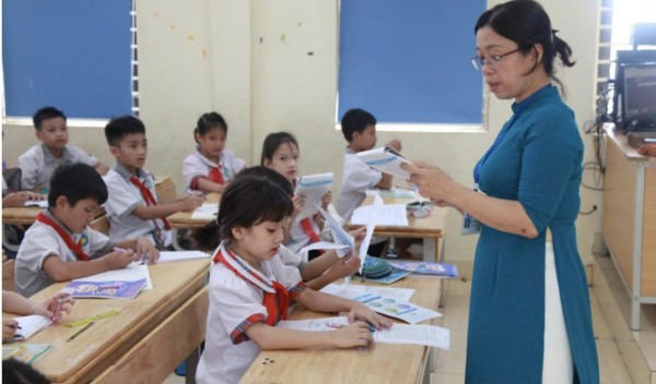 Đề nghị sở giáo dục và đào tạo tuyển dụng, điều động giáo viên