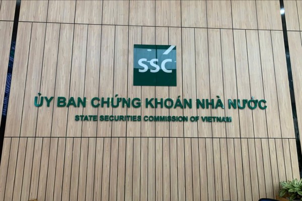 Vi phạm thị trường chứng khoán Công ty CP Dịch vụ Kỹ thuật Viễn thông bị xử phạt