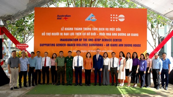 An Giang: Khánh thành trung tâm dịch vụ một cửa hỗ trợ phụ nữ, trẻ em bị bạo lực
