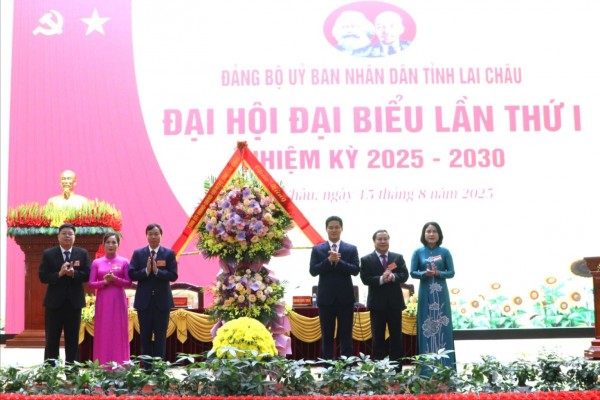 Phát huy sức mạnh đoàn kết, xây dựng Lai Châu phát triển “xanh, nhanh, bền vững”