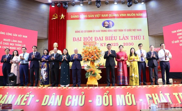 Đoàn kết, đổi mới, sáng tạo để hiện thực hoá Nghị quyết Đại hội