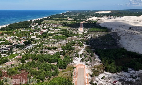 Quảng Trị: Tháo gỡ “nút thắt” để tuyến ven biển nối Hành lang kinh tế Đông – Tây về đích đúng hẹn