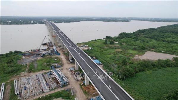 Tháo gỡ vướng mắc, xử lý dứt điểm các dự án tồn đọng kéo dài