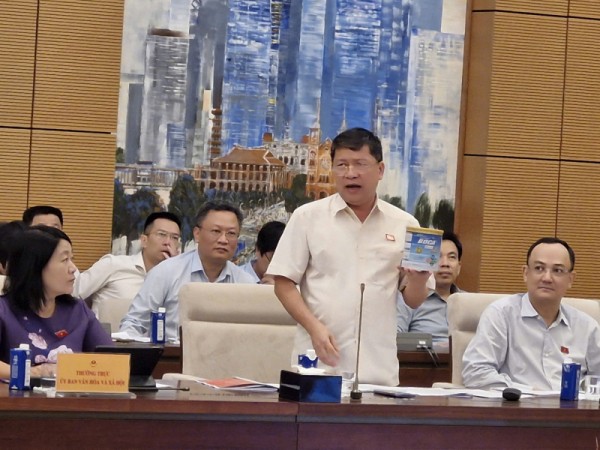 Hàng giả len lỏi, niềm tin lung lay: Cần một “nhạc trưởng” và chế tài thật sự