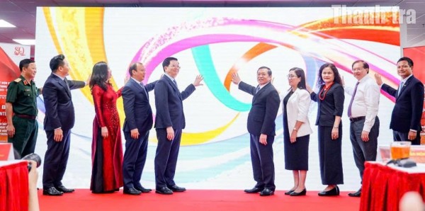 Khai trương Trung tâm Báo chí Triển lãm thành tựu đất nước