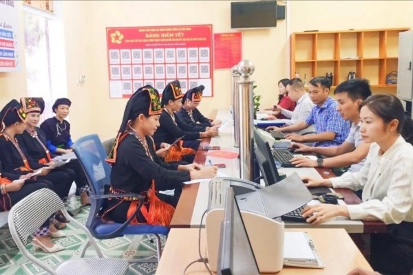 Bảo đảm cắt giảm, đơn giản hóa thủ tục hành chính thông suốt, hiệu quả