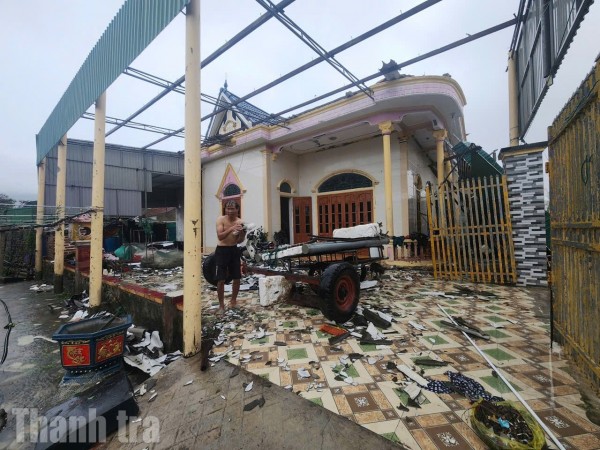 Hà Tĩnh: Thiệt hại nặng nề sau khi bão số 5 quần thảo nhiều giờ
