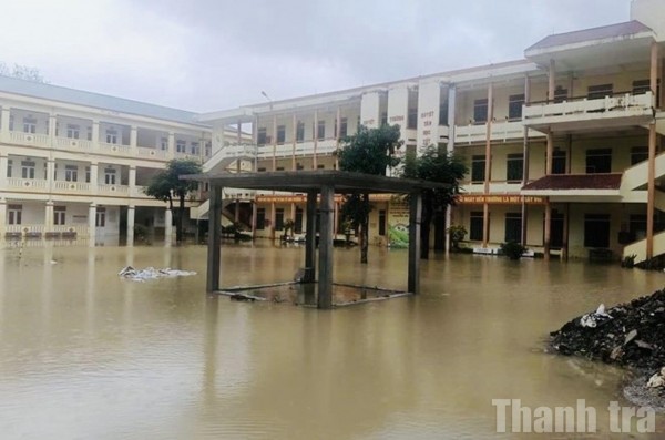 Thanh Hoá: Khẩn trương khắc phục sau bão để khai giảng năm học mới