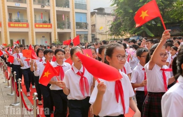 Bộ Chính trị ban hành Nghị quyết về đột phá phát triển giáo dục và đào tạo