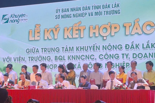 CACAO LAND ký kết thỏa thuận hợp tác với Trung tâm Khuyến nông Đắk Lắk