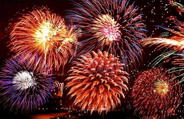 Lạng Sơn bắn 90 dàn pháo hoa tầm thấp mừng Quốc khánh 2/9