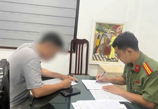 Xử lý đối tượng đưa tin sai sự thật trên TikTok về “biểu tình đòi phát vé”