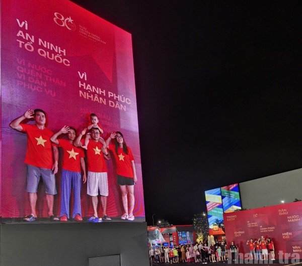 Công an Nhân dân - 80 năm vì an ninh Tổ quốc, vì hạnh phúc Nhân dân