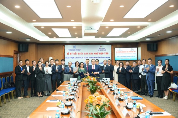 Long Châu hợp tác chiến lược toàn diện cùng Bệnh viện Đại học Y Dược TP Hồ Chí Minh, nâng tầm chăm sóc sức khỏe cho cộng đồng