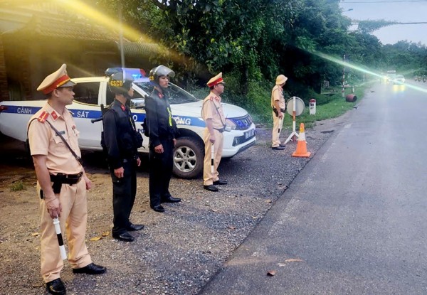 Phú Thọ xử lý gần 1.500 trường hợp vi phạm an toàn giao thông dịp nghỉ lễ 2/9