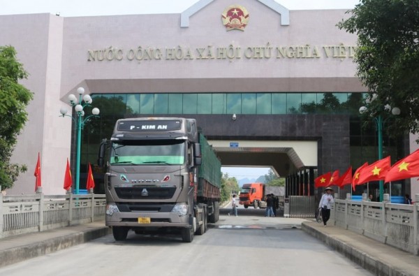 Cao Bằng: Tổng thu ngân sách tăng 79% so với cùng kỳ 2024