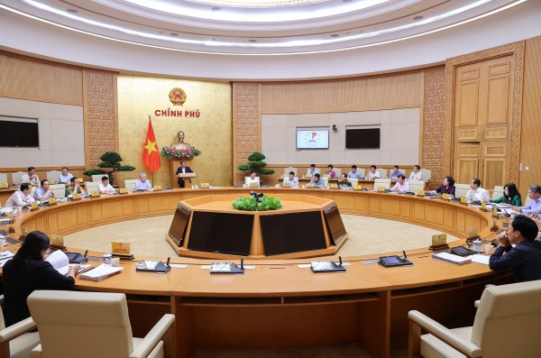 Chính phủ thảo luận các Dự án Luật Đất đai, Luật Thuế thu nhập cá nhân và nhiều luật khác