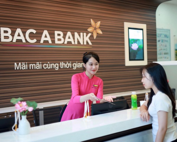 Ưu đãi lớn cho khách hàng sử dụng ứng dụng Ngân hàng Điện tử của BAC A BANK