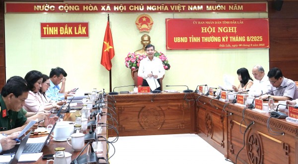 Chủ tịch UBND tỉnh Đắk Lắk: Quyết liệt tháo gỡ điểm nghẽn, tăng tốc giải ngân vốn đầu tư công