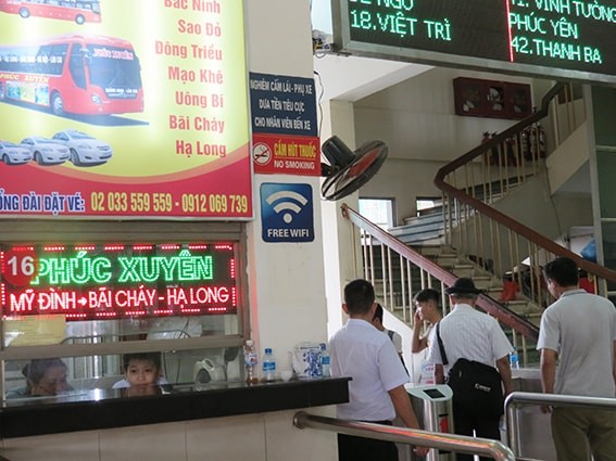 Nhiều lợi ích khi bến tàu, bến xe, nhà ga không khói thuốc