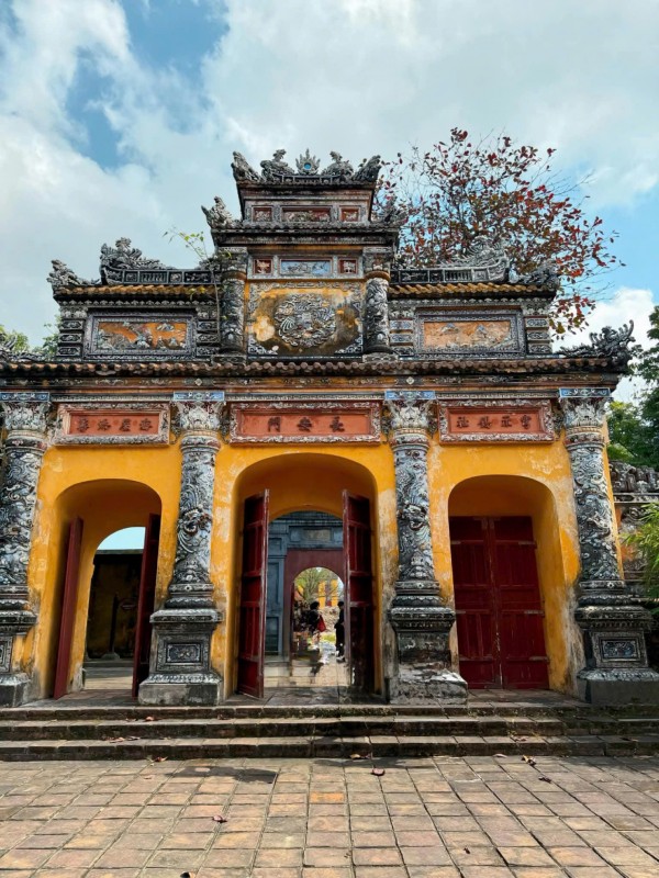 Đưa Huế trở thành trung tâm du lịch di sản, văn hóa và nghỉ dưỡng hàng đầu khu vực