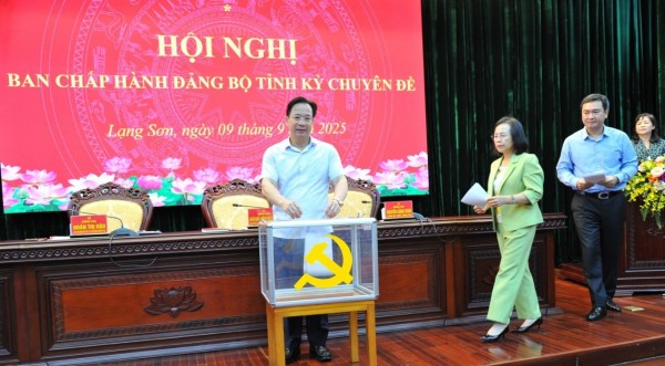 Hội nghị Ban Chấp hành Đảng bộ tỉnh Lạng Sơn về công tác nhân sự Đại hội