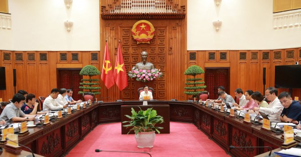 Đề nghị có cơ chế miễn, giảm tiền đất với hộ dân sử dụng đất hợp pháp chưa kịp làm “sổ đỏ”