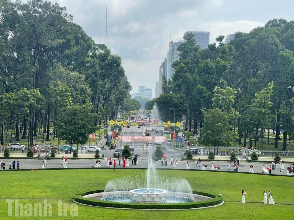 TP Hồ Chí Minh quyết tâm đạt tổng doanh thu du lịch 290 ngàn tỷ đồng trong năm 2025