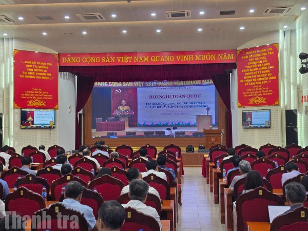 Tập huấn ứng dụng AI cho cán bộ các Đảng uỷ và cơ quan Đảng