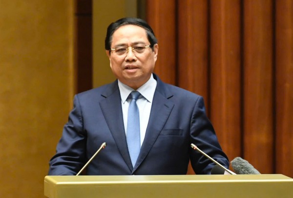 Dùng một bộ sách giáo khoa thống nhất trên toàn quốc ngay từ năm học tới