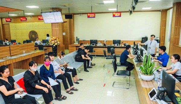 Ninh Bình công khai kết quả đánh giá chất lượng phục vụ người dân, doanh nghiệp tháng 8/2025