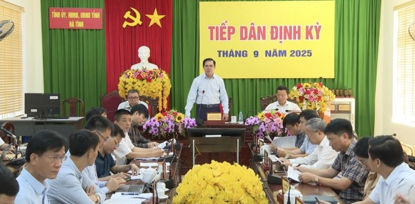 Chủ tịch UBND tỉnh Hà Tĩnh tiếp công dân định kỳ tháng 9